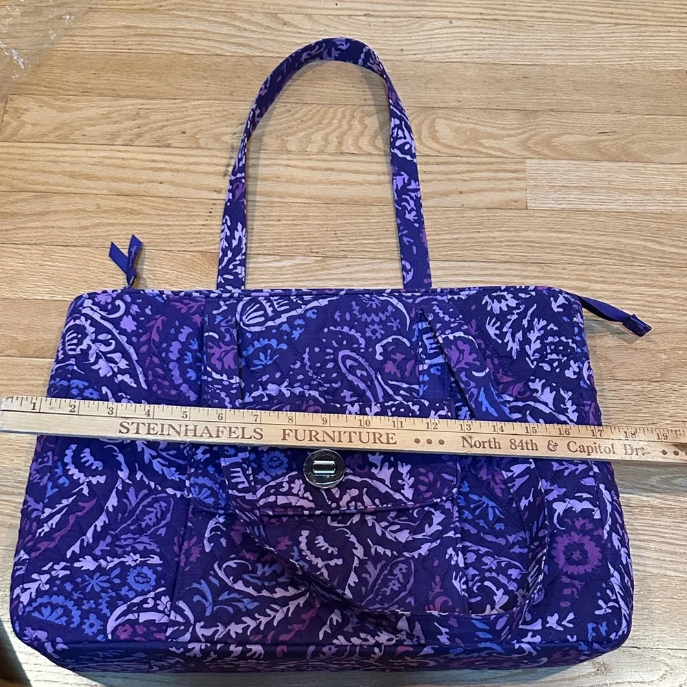 Vera Bradley Purple Paisley Bag and Ditty bag set - Picture 12 of 12